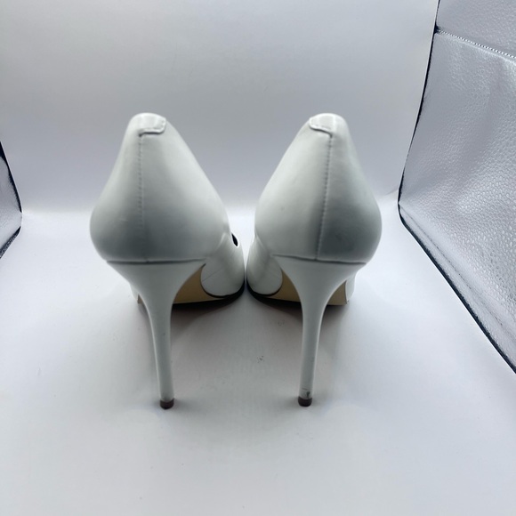 Charles David White Patent Leather Heels - Picture 6 of 8